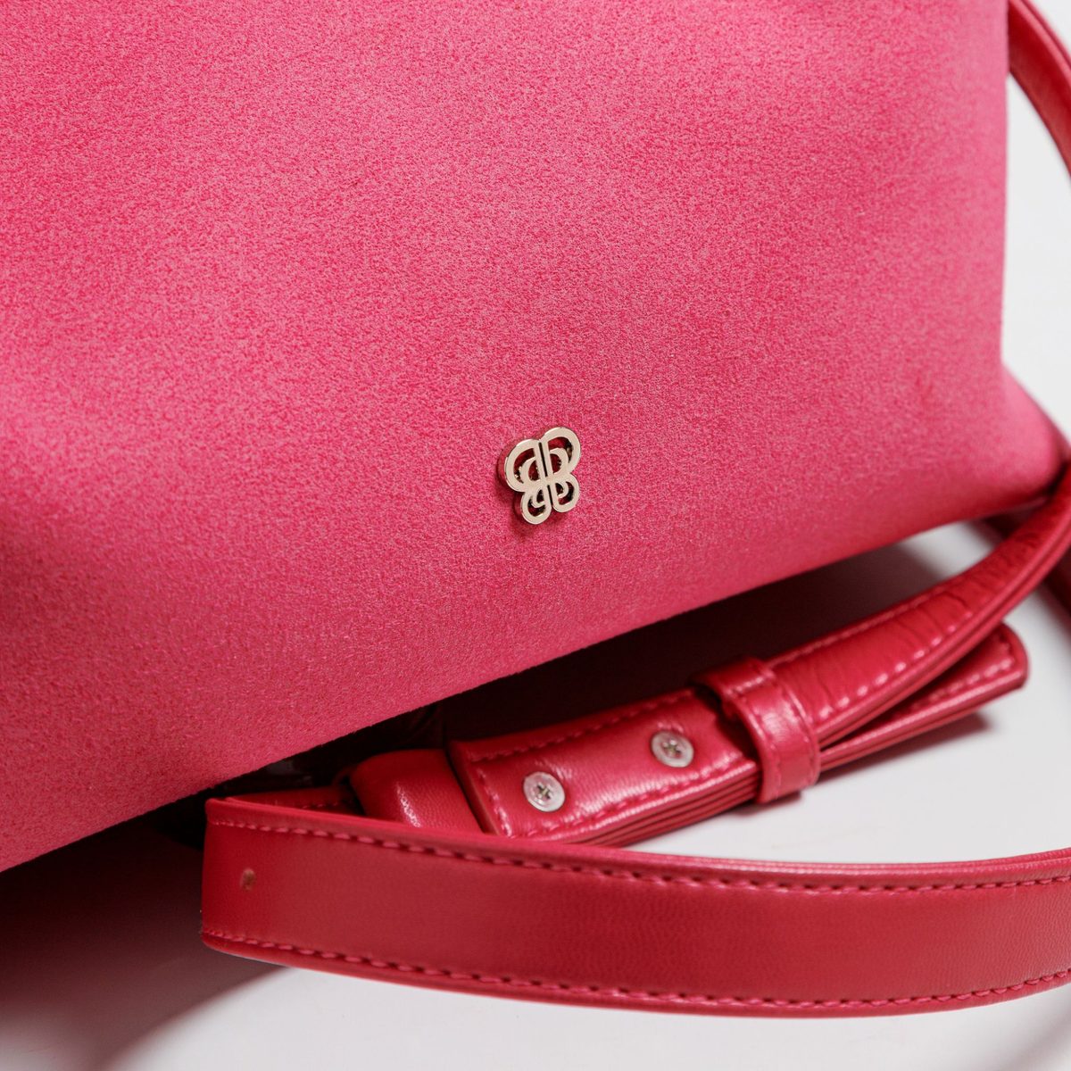 #color_hot pink
